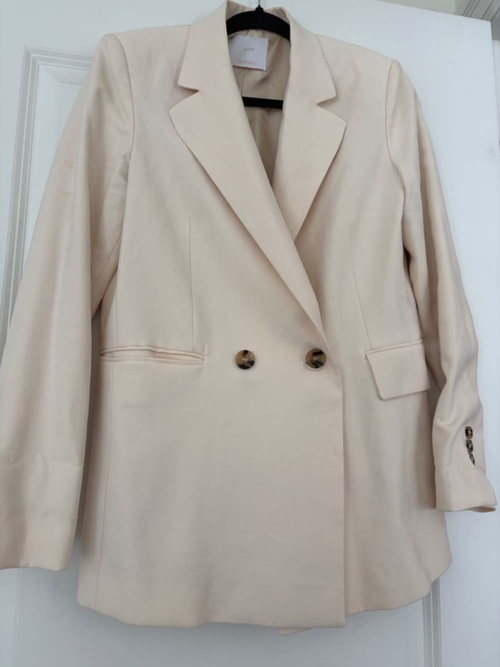 Cream Ming  Double-Breasted Women's Blazer